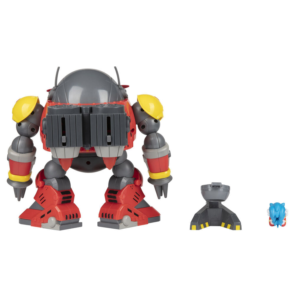 Enfant jouant avec le playset Sonic et le robot géant Eggman