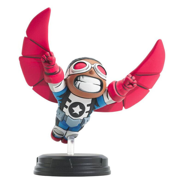 Figurine Falcon Marvel Avengers animée de 13 cm vue de face avec détails précis et couleurs vives