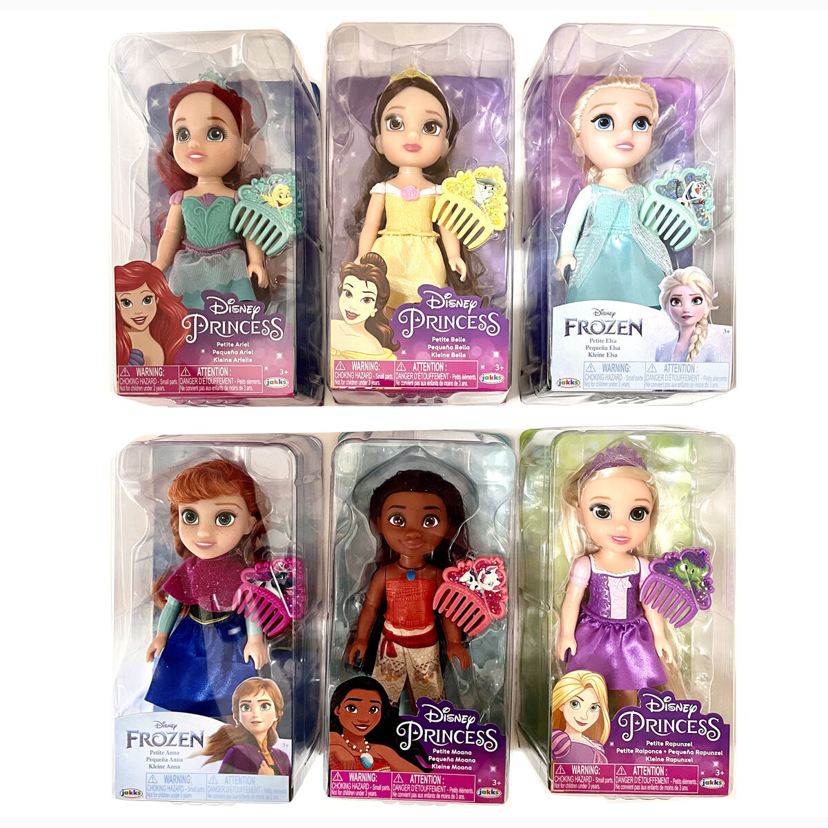 Poupée Disney Princess 15 cm vue de face avec robe colorée et brosse à cheveux