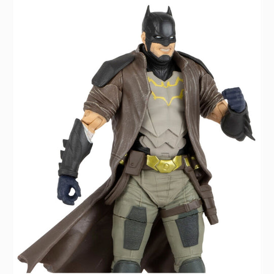 Ensemble complet de la figurine Batman Dark Detective avec tous les accessoires inclus