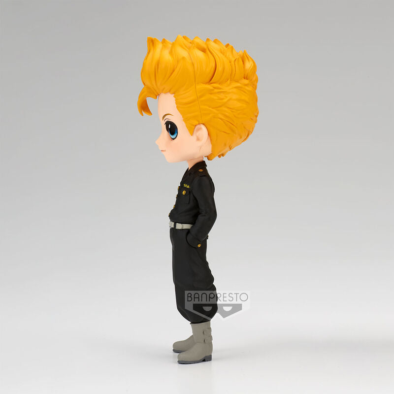 Vue arrière de la figurine Takemichi Hanagaki Q Posket mettant en avant la finition et les textures