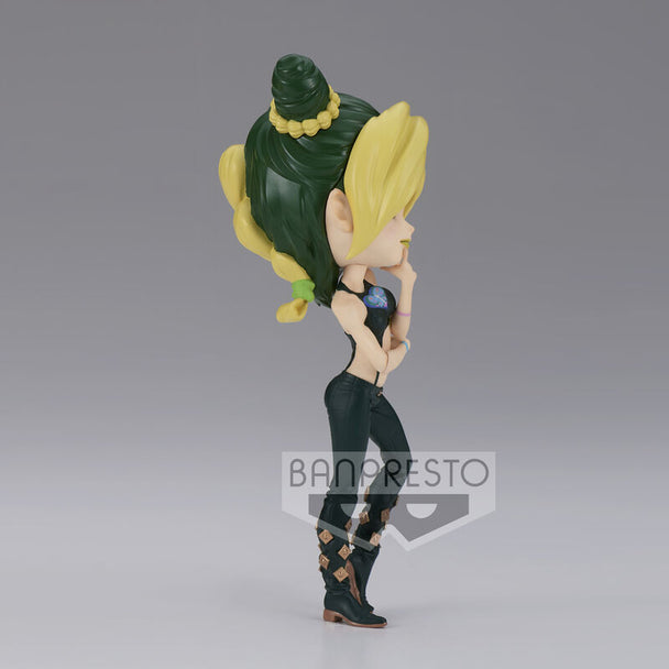 Profil gauche de la figurine Jolyne Cujoh Stone Ocean montrant la posture dynamique