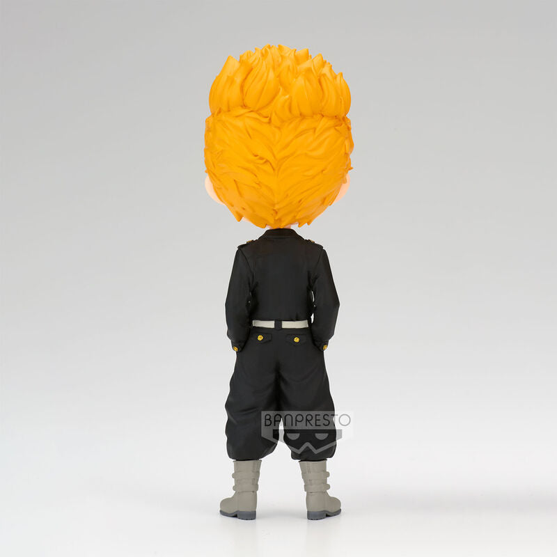Présentation complète de la figurine Takemichi Hanagaki Q Posket avec son socle d'exposition BANPRESTO