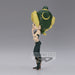 Figurine Jolyne Cujoh BANPRESTO posée sur socle avec éclairage mettant en valeur les détails
