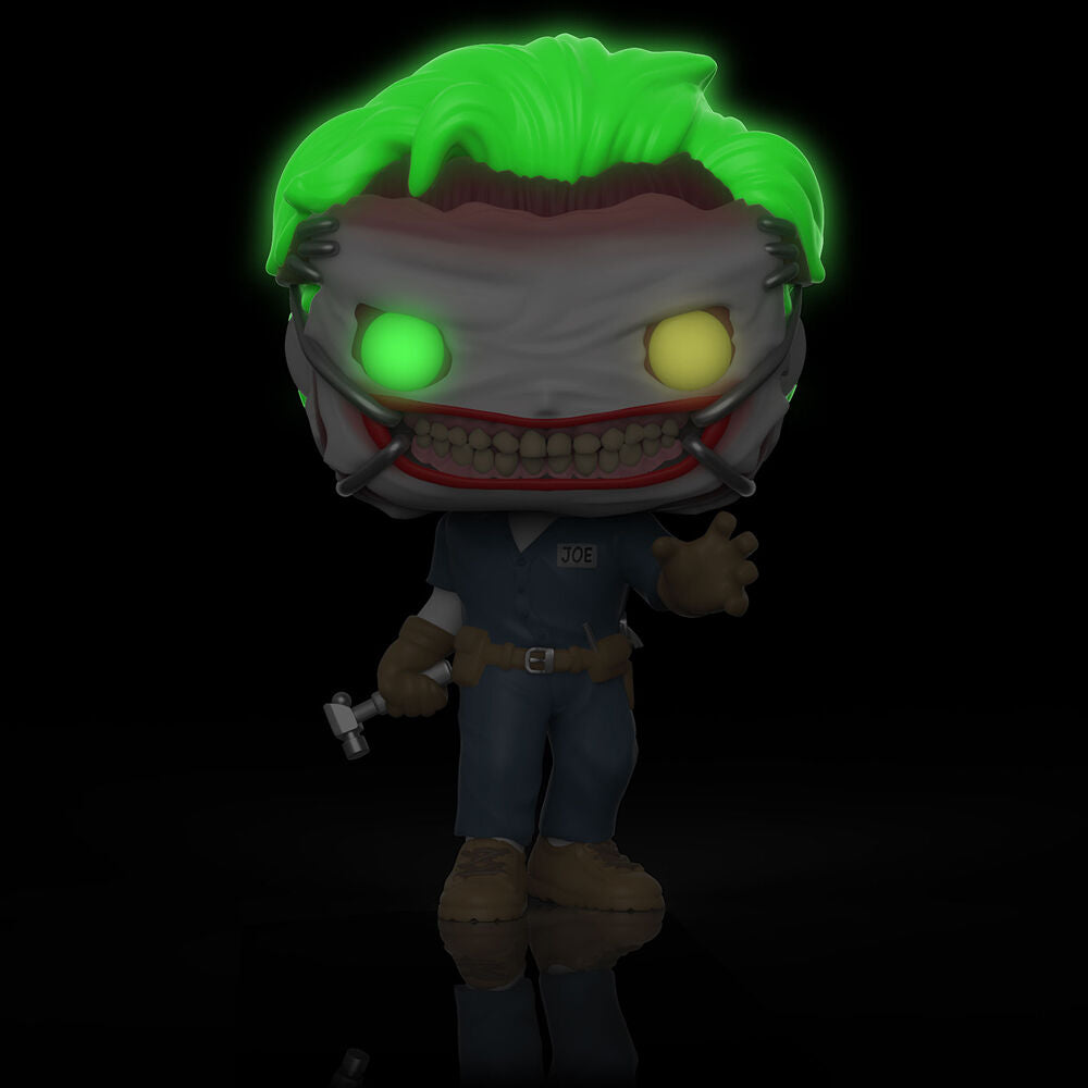 Zoom sur le motif imprimé du T-shirt The Joker édition spéciale taille M