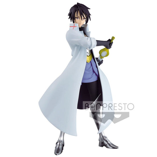 Figurine Hinata Sakaguchi de 17 cm vue de face avec détails soignés et couleurs vives