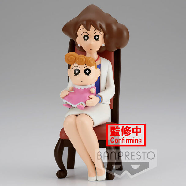 Figurine Crayon Shinchan Nohara Family Photo Vol.2 vue de face avec détails précis de 21 cm