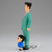 Zoom sur le visage de la figurine Crayon Shinchan Nohara Family avec finition soignée