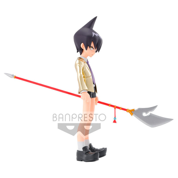 Profil latéral de la figurine Tao Ren Shaman King montrant la posture dynamique et le design soigné
