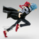 Gros plan sur le visage menaçant de la figurine Tomura Shigaraki My Hero Academia 10cm