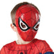 Vue de face du masque Spiderman enfant avec détails colorés et élastique ajustable