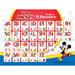 Enfant jouant avec le jeu d'association des lettres majuscules et minuscules Disney Mickey