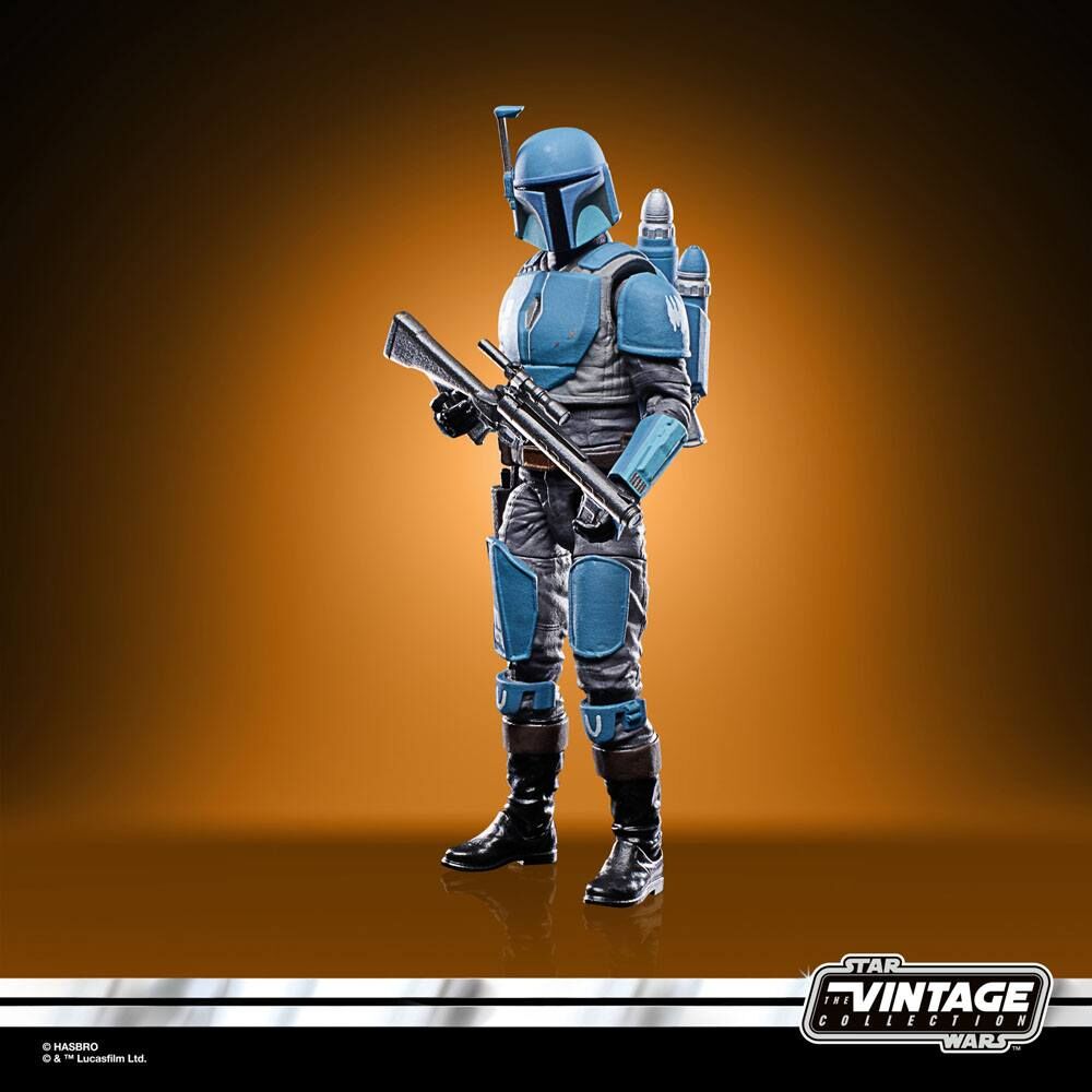 Ensemble complet de la figurine Death Watch The Mandalorian avec tous ses accessoires visibles