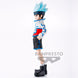 Profil latéral de la figurine Horohoro Shaman King avec accessoires et finitions précises