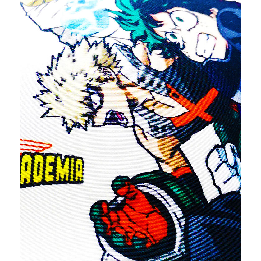 Casquette My Hero Academia portée par un enfant, illustrant son confort et son style unique