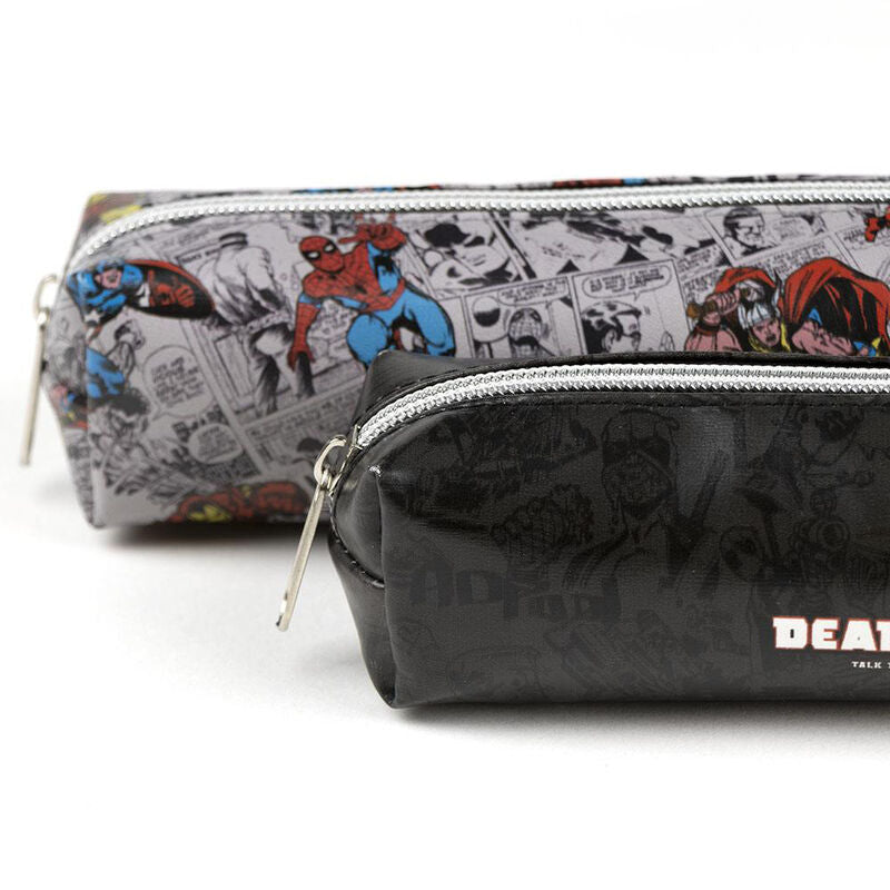 Trousse Marvel CERDÁ ouverte montrant l'intérieur et l'espace de rangement compact