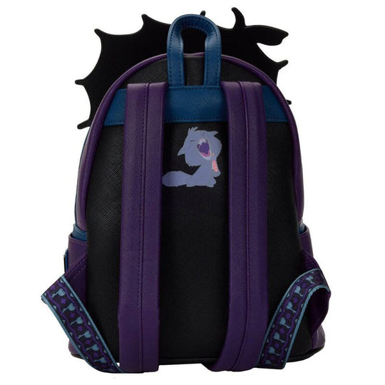 Détail du motif illustrant les personnages du film The Emperor's New Groove sur le sac à dos Loungefly