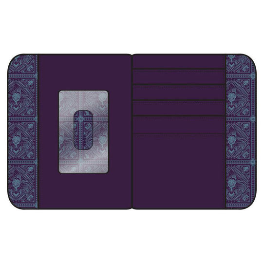 Portefeuille Loungefly Yzma Kitty ouvert montrant les compartiments pour cartes et billets