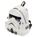 Gros plan sur la tirette de fermeture éclair en émail Star Wars du sac à dos lenticulaire