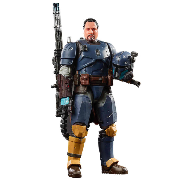 Vue rapprochée de la tête détaillée de la figurine The Mandalorian par HASBRO