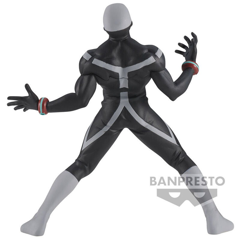 Vue latérale de la figurine Twice Vol.5 montrant les détails précis des vêtements et accessoires