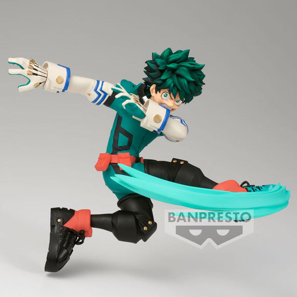 Figurine Izuku Midoriya de 10 cm en PVC issue de My Hero Academia, vue de face avec détails colorés