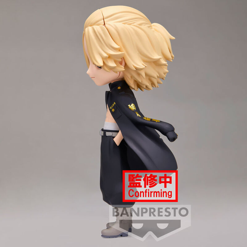 Image de la figurine Tokyo Revengers Mikey Q Posket montrant la posture dynamique et les accessoires