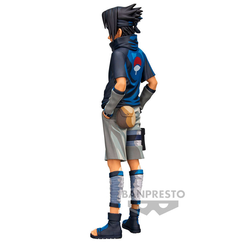 Vue arrière de la figurine Sasuke Uchiha montrant les détails du manteau
