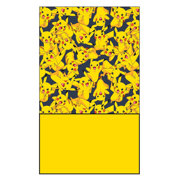 Snood Pikachu Pokémon officiel Nintendo en tissu jaune avec visage de Pikachu brodé, présenté sur fond blanc.