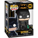 Détail de la figurine Funko POP Batman 1995 avec son design vintage et sa boîte collector