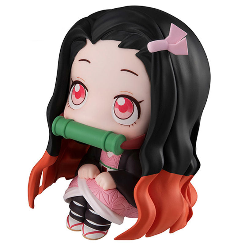 Figurine Nezuko Kamado 11cm Demon Slayer vue de face avec kimono rose et vert