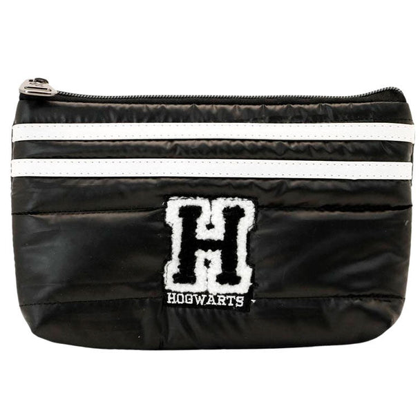Image de côté montrant la texture matelassée de la trousse Harry Potter Hogwarts