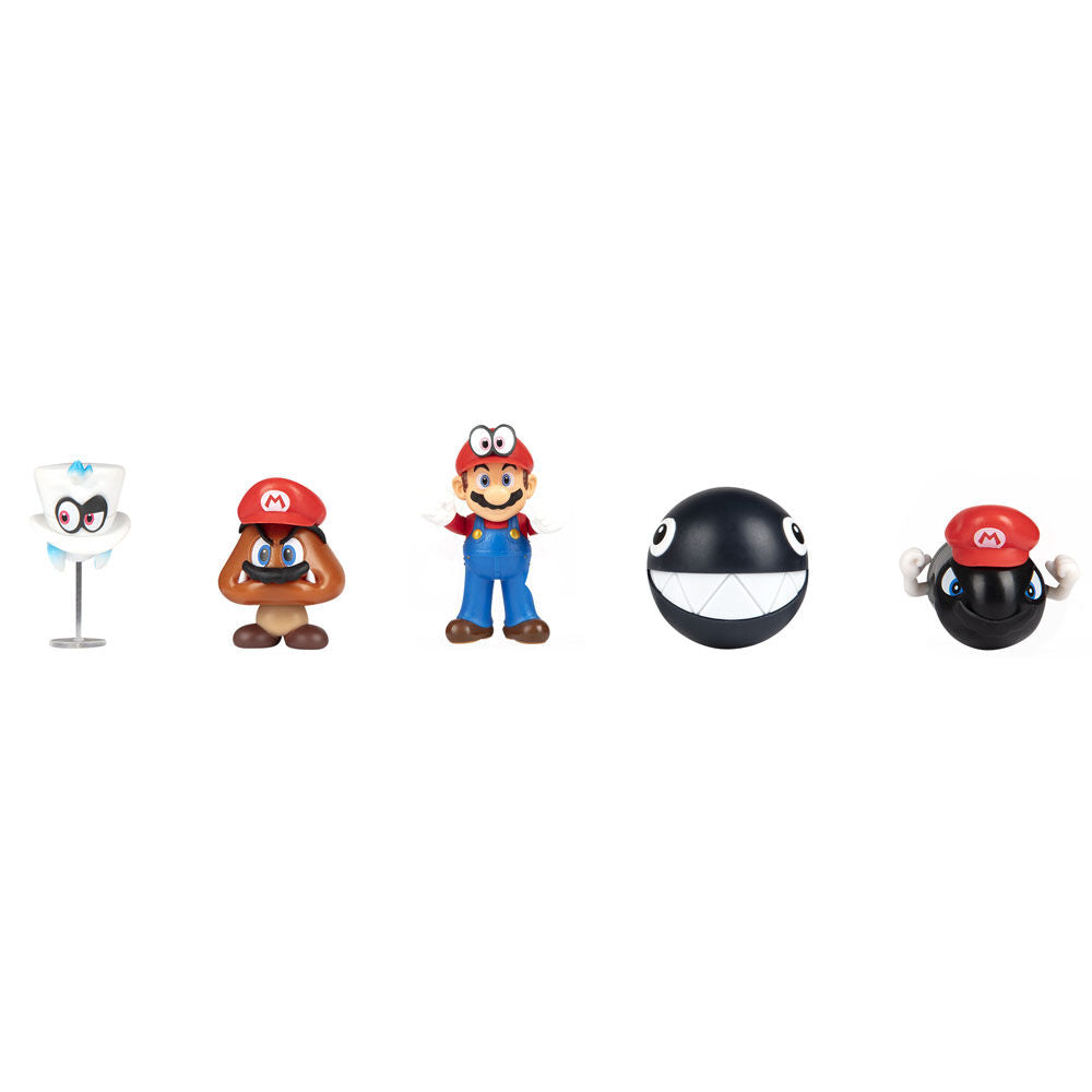 Gros plan sur la figurine de Mario du pack Super Mario Bros, soulignant les détails précis et les couleurs vives