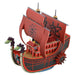 Maquette détaillée du navire pirate Kuja Nine Snake One Piece montée, vue de côté avec ses couleurs vives et ses voiles distinctives.