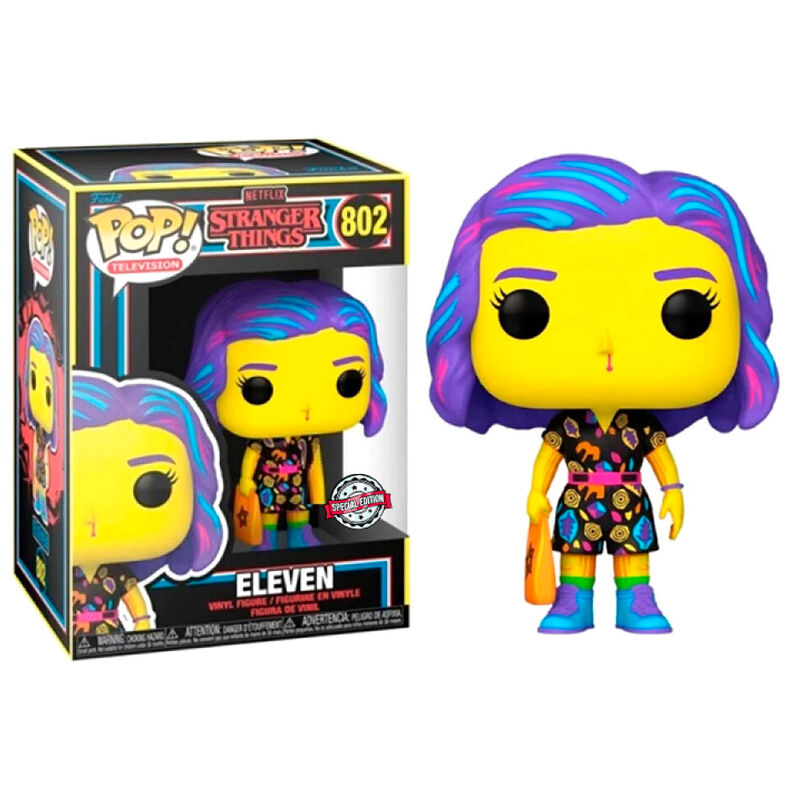 Détail de la figurine Eleven édition exclusive Black Light tenue mall outfit