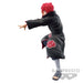 Vue arrière de la figurine Sasori montrant les détails du costume et accessoires