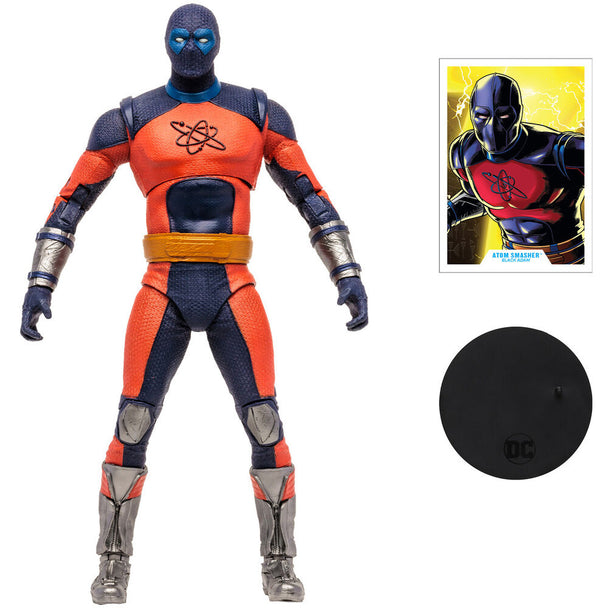 Vue latérale de la figurine Black Adam Atom Smasher montrant les articulations et accessoires