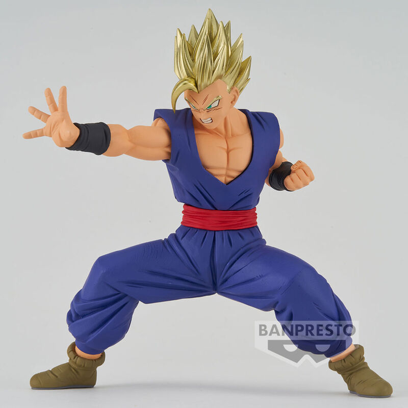 Vue arrière de la figurine Son Gohan Dragon Ball Super mettant en avant la texture des vêtements et la qualité de fabrication