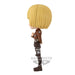 Image rapprochée de la figurine Armin Arlert Q Posket mettant en valeur les traits du visage et la posture