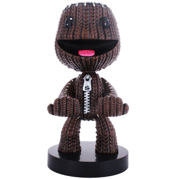 Support Cable Guy Sackboy LittleBigPlanet de 21 cm tenant une manette de jeu noire compatible PS5 et Xbox