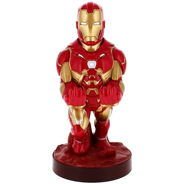 Support Cable Guy Iron Man 21cm tenant une manette PlayStation 5 DualSense sur fond blanc