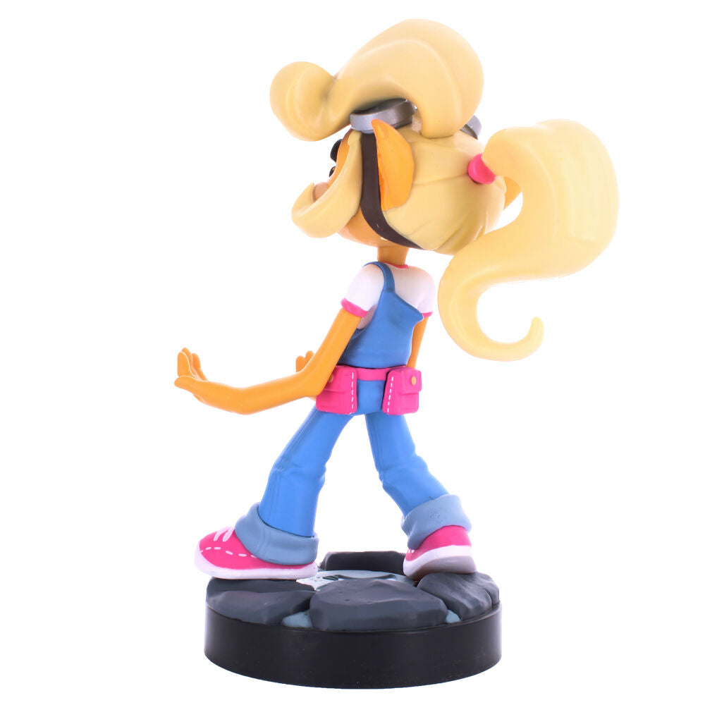 Détail du design coloré et précis de la figurine Coco pour gamers passionnés