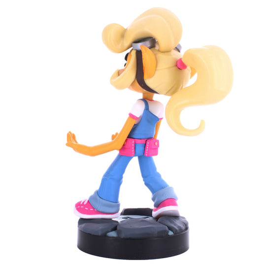Détail du design coloré et précis de la figurine Coco pour gamers passionnés