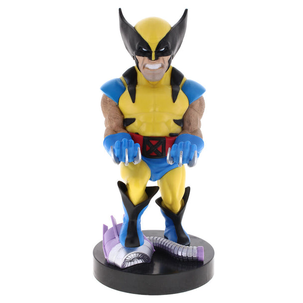 Support Marvel Wolverine Cable Guy de 21 cm tenant une manette de jeu noire sur un bureau