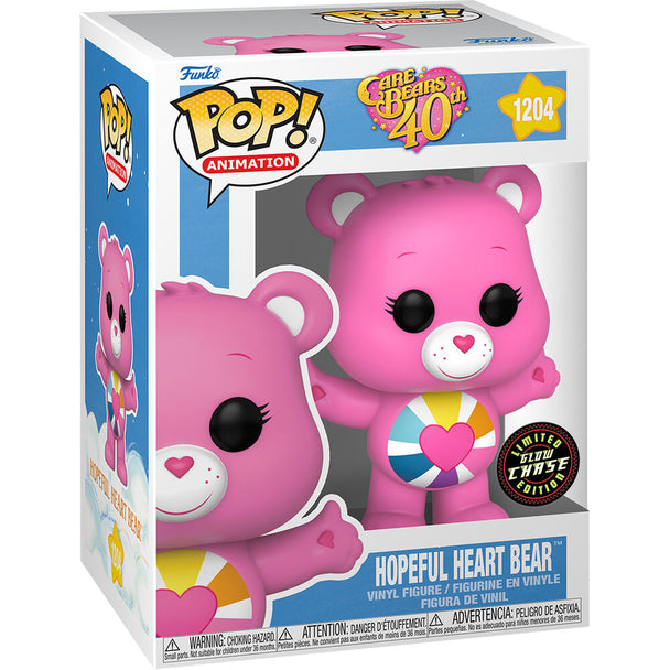 Détail de la figurine Hopeful Heart Bear Funko POP montrant les couleurs vives et le cœur sur le ventre