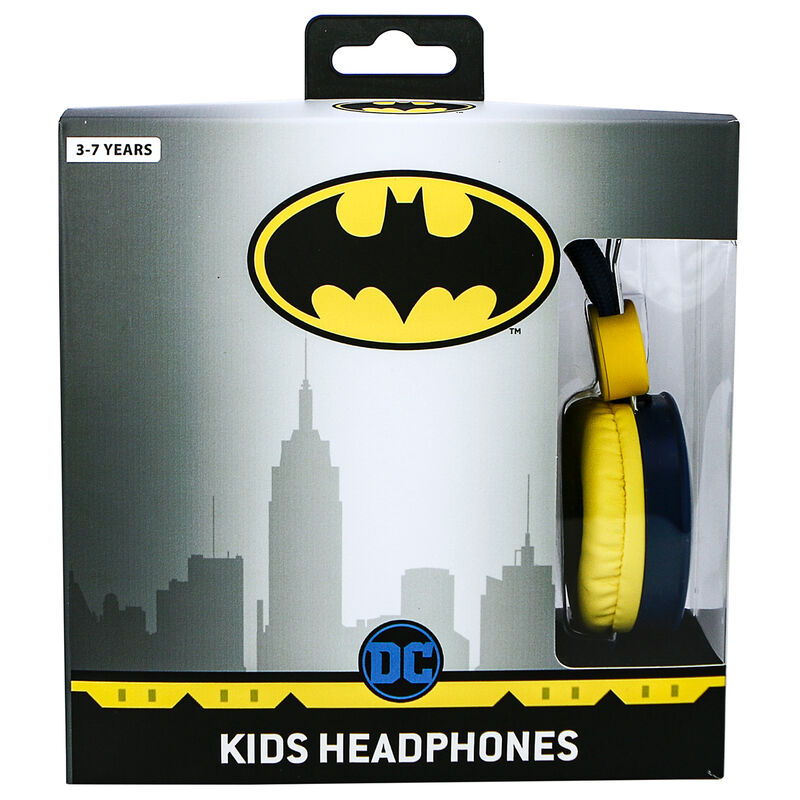 Casque DC Comics Batman Core posé sur une surface blanche avec câble jack 3,5 mm visible