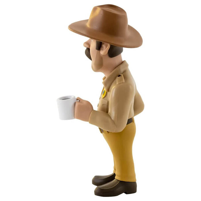 Photo rapprochée de la figurine Hopper 12 cm mettant en valeur les finitions et les couleurs