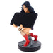Support Cable Guy Wonder Woman avec plusieurs manettes et télécommande bien rangées