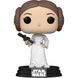 Vue rapprochée de la figurine Funko POP Princesse Leia montrant les détails précis du visage et de la tenue iconique.