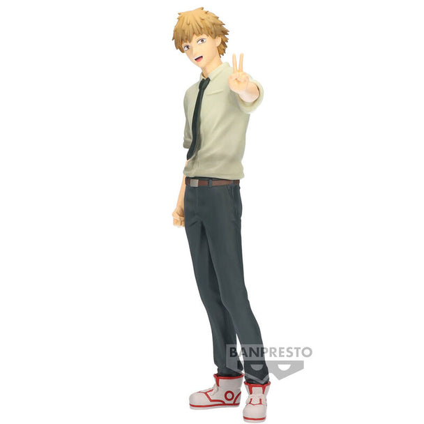 Figurine Denji Chainsaw Man Vol.1 de 17 cm vue de face avec détails précis